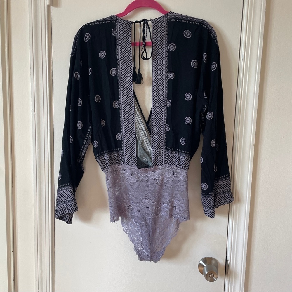 Free People Intimately Surplice Open Back bodysuit on board long sleeves lace M - Picture 7 of 13